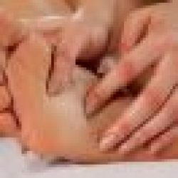 Acupressure-point-with-Magnet-Massage